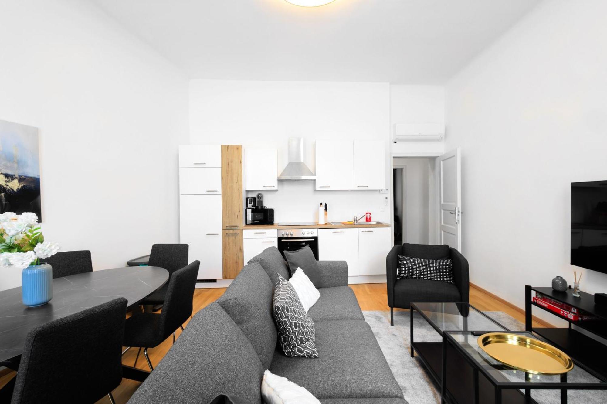 Orestaliving - Brigittineurlaende Wina Bagian luar foto