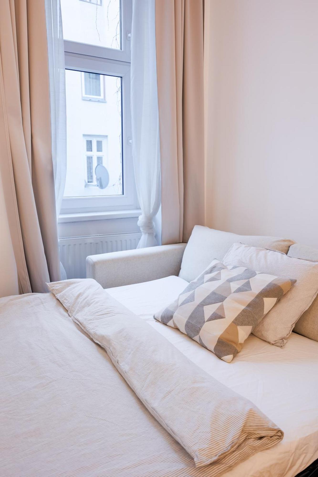 Orestaliving - Brigittineurlaende Wina Bagian luar foto